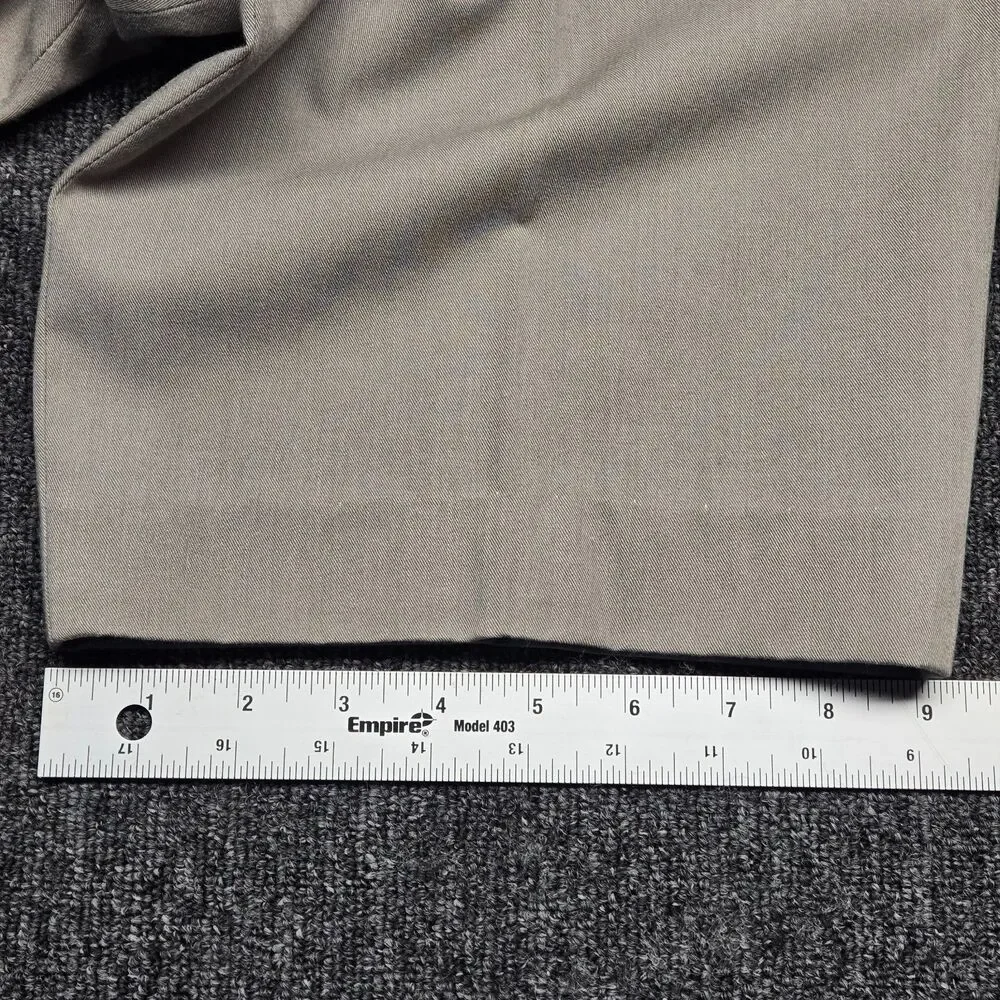 Vintage Levi’s Sevens Exact Trousers Men’s 38x27 Gray Pleated Pants USA 1990s